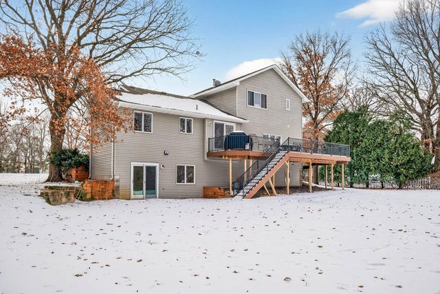 23000 Heather Ridge Drive, Rogers, MN 55374