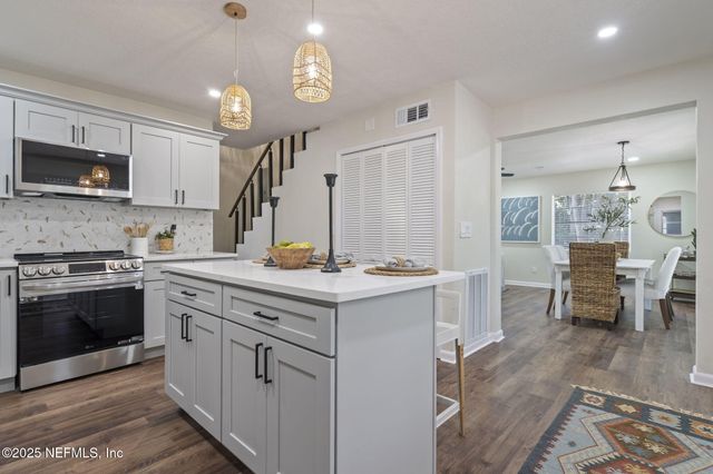 520 RAY EDWARDS Road, St. Augustine, FL 32086