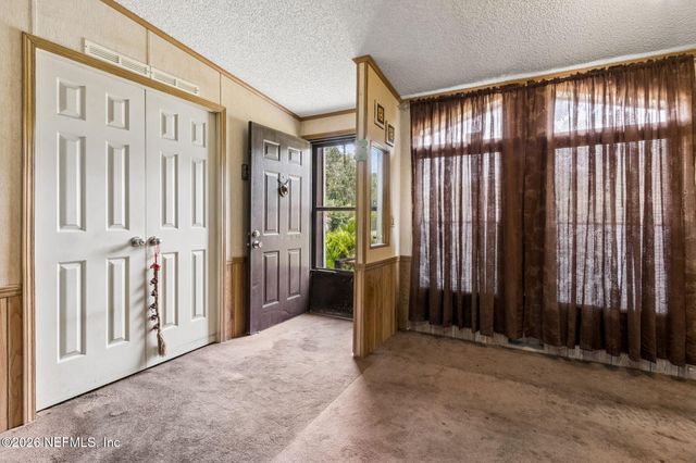 1826 FAYE Road, Jacksonville, FL 32218