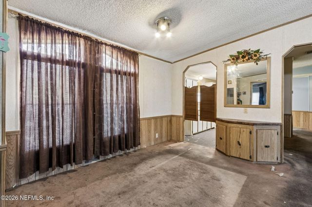 1826 FAYE Road, Jacksonville, FL 32218