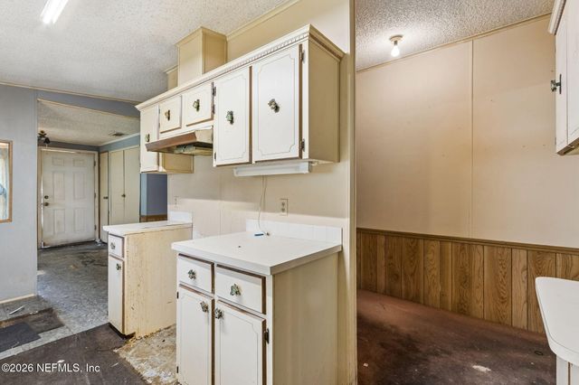 1826 FAYE Road, Jacksonville, FL 32218