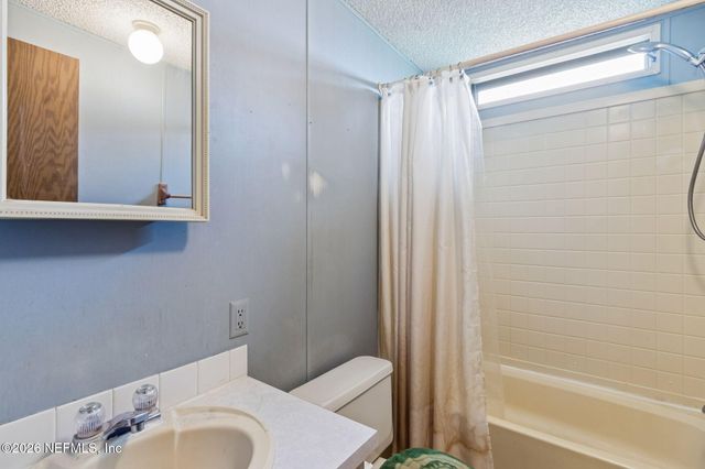 1826 FAYE Road, Jacksonville, FL 32218