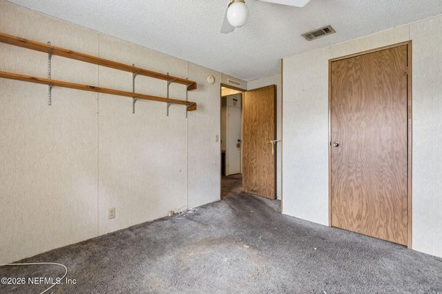 1826 FAYE Road, Jacksonville, FL 32218