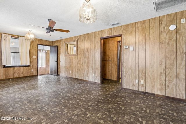 1826 FAYE Road, Jacksonville, FL 32218