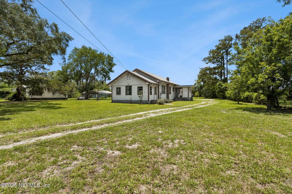 1826 FAYE Road, Jacksonville, FL 32218