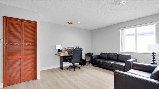 8356 SW 158th Ave, Miami, FL 33193