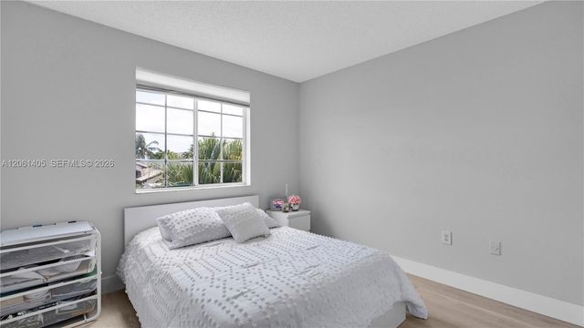 8356 SW 158th Ave, Miami, FL 33193