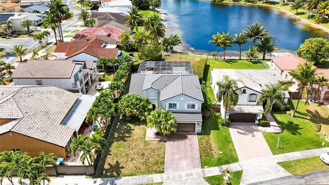 8356 SW 158th Ave, Miami, FL 33193