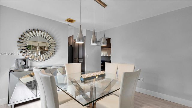 8356 SW 158th Ave, Miami, FL 33193