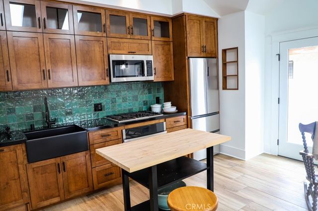 446 W 40th, San Pedro, CA 90731