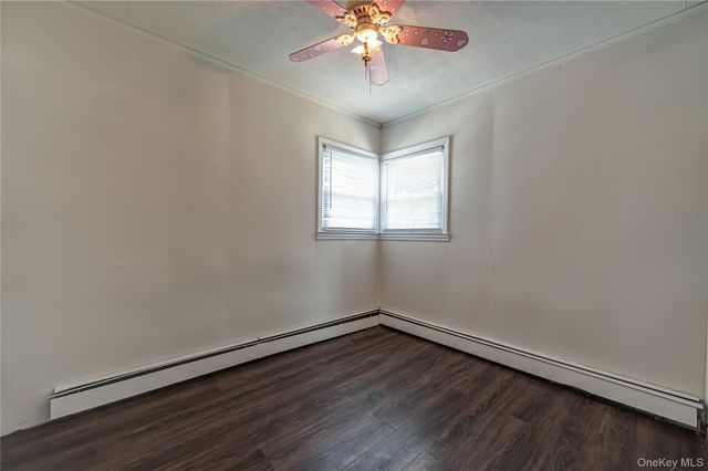 123 Cherubina Lane, North Babylon, NY 11703
