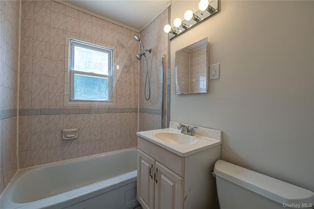 123 Cherubina Lane, North Babylon, NY 11703