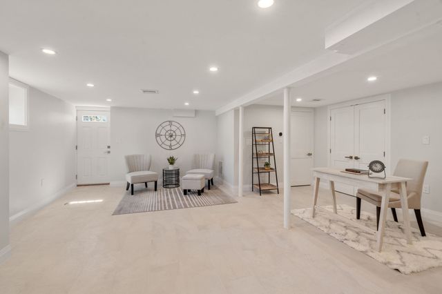 20 Scott Road, Belmont, MA 02478
