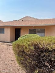 5116 Golden Lane A, Las Vegas, NV 89119