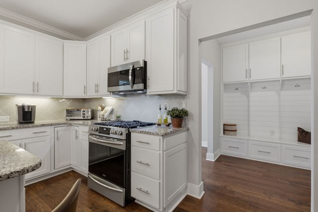 1637 Summit Rdg, Lebanon, TN 37090