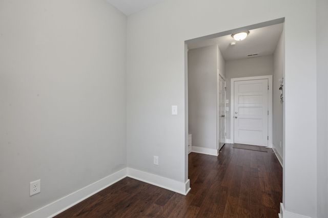 1637 Summit Rdg, Lebanon, TN 37090