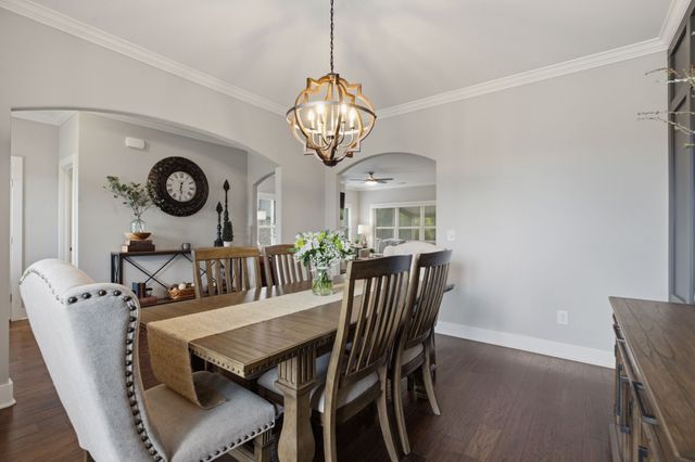 1637 Summit Rdg, Lebanon, TN 37090