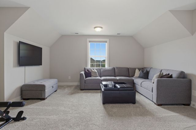 1637 Summit Rdg, Lebanon, TN 37090