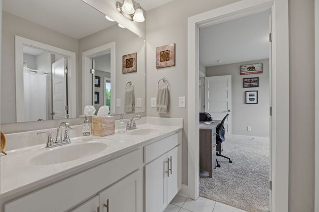 1637 Summit Rdg, Lebanon, TN 37090