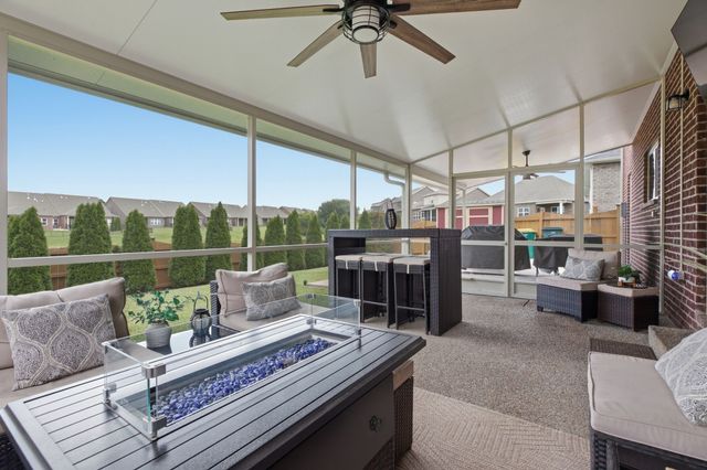 1637 Summit Rdg, Lebanon, TN 37090