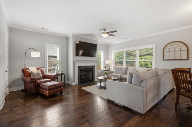1637 Summit Rdg, Lebanon, TN 37090