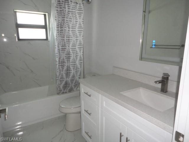 3805 6th ST W, Lehigh Acres, FL 33971