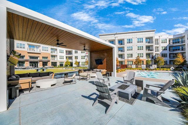 15635 Memorial Drive 140, Houston, TX 77079