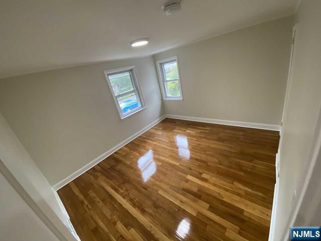 1013 Arlington Road, New Milford, NJ 07646