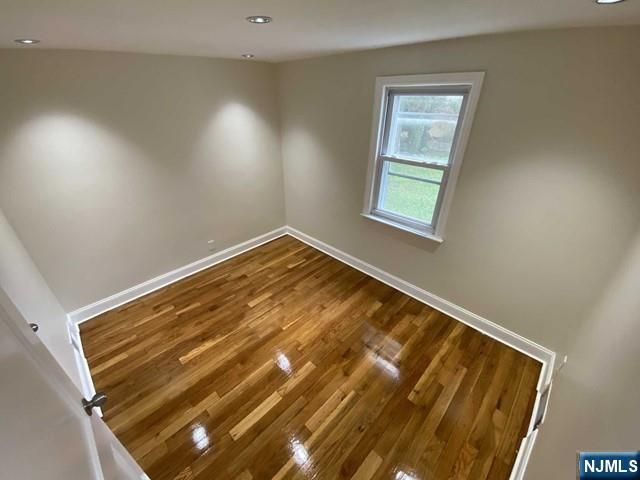 1013 Arlington Road, New Milford, NJ 07646