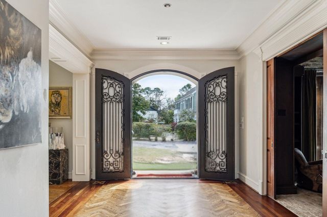 5602 Indian Circle, Houston, TX 77056