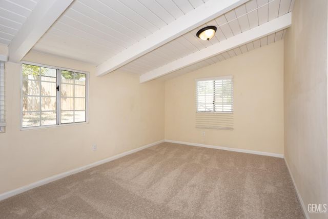 1515 Camino Primavera, Bakersfield, CA 93306