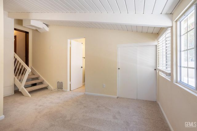 1515 Camino Primavera, Bakersfield, CA 93306