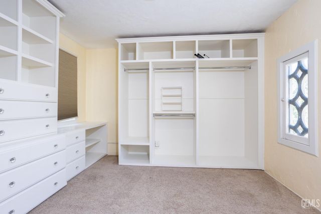 1515 Camino Primavera, Bakersfield, CA 93306