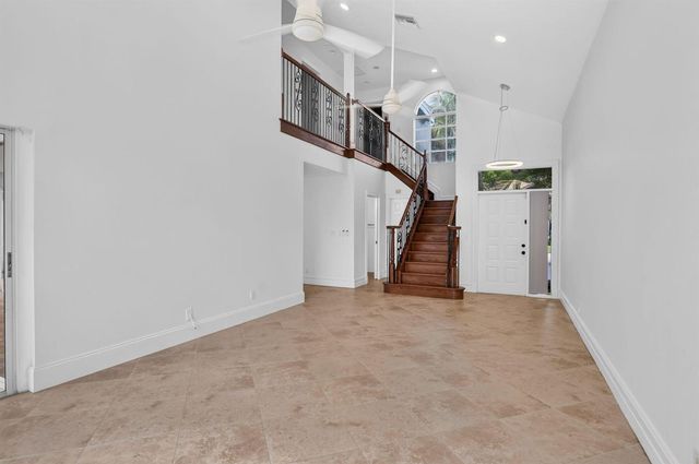 23338 La Vida Way, Boca Raton, FL 33433