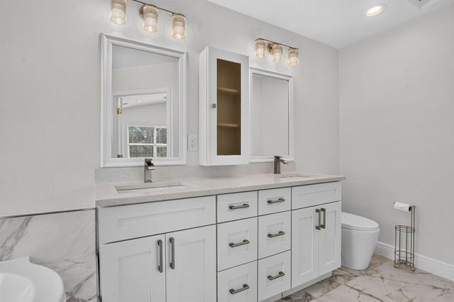 23338 La Vida Way, Boca Raton, FL 33433