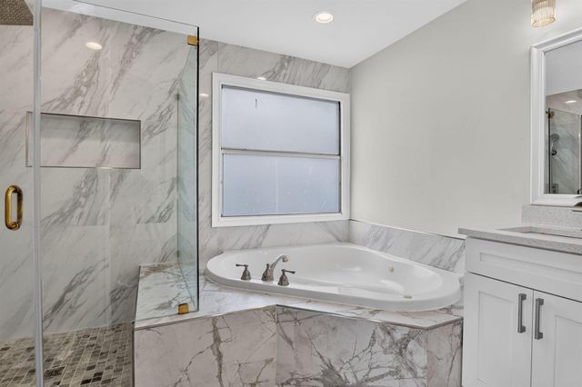 23338 La Vida Way, Boca Raton, FL 33433