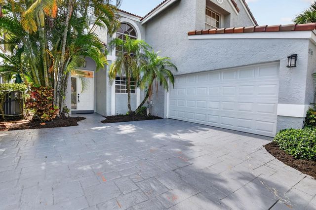 23338 La Vida Way, Boca Raton, FL 33433