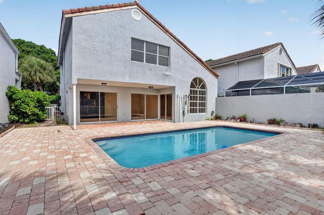 23338 La Vida Way, Boca Raton, FL 33433
