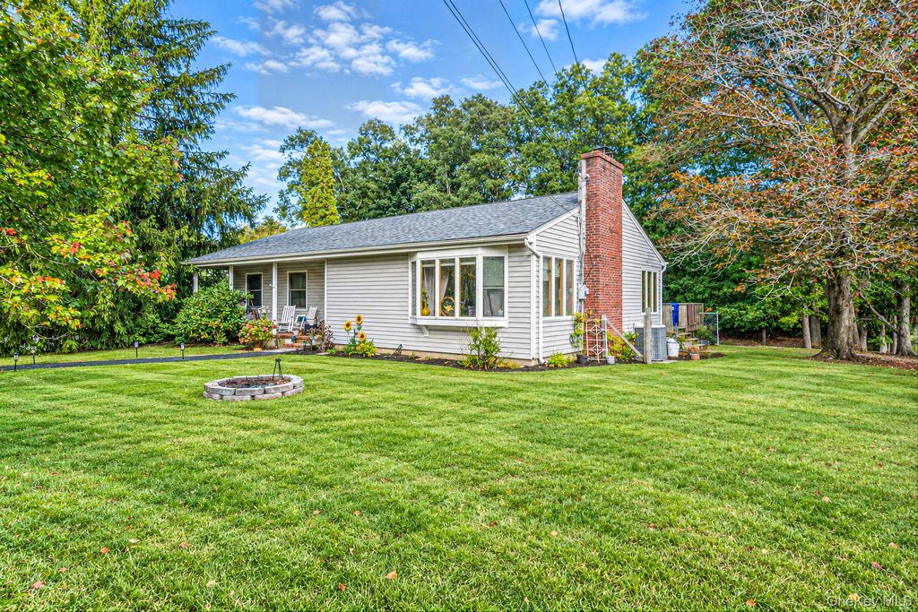 197 Rustic Road, Ronkonkoma, NY 11779 — photo 2