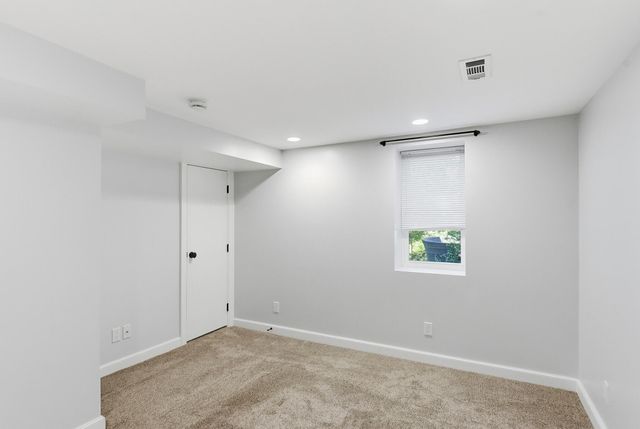 720 HAZEL Street, Council Bluffs, IA 51503