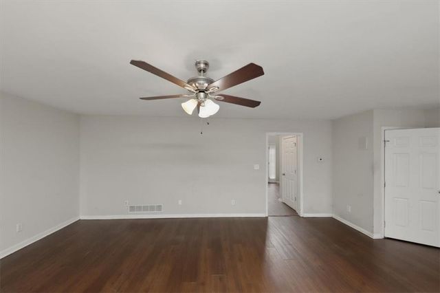 11826 Plantation Parkway, Fayetteville, GA 30215