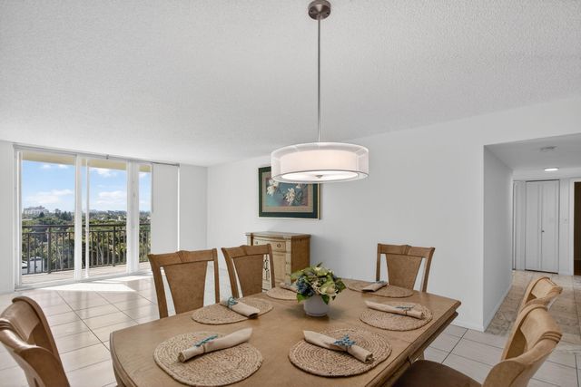 1147 Hillsboro Mile 908, Hillsboro Beach, FL 33062