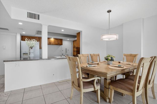 1147 Hillsboro Mile 908, Hillsboro Beach, FL 33062