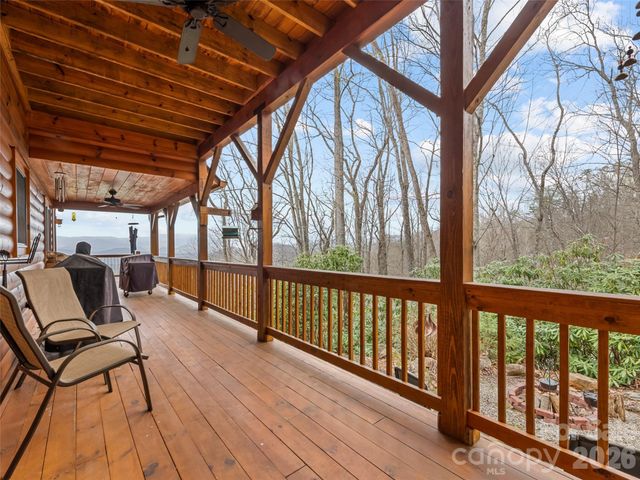 693 High Splendor Road, Robbinsville, NC 28771