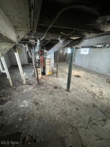 12800 Signet Avenue, Cleveland, OH 44120