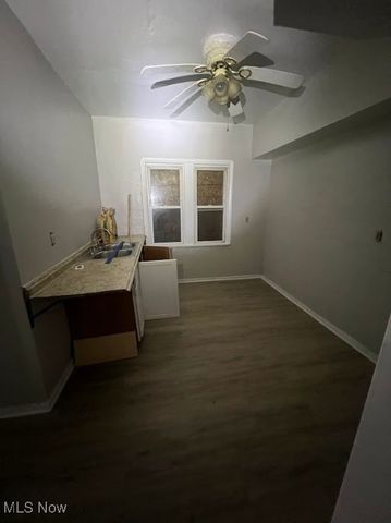 12800 Signet Avenue, Cleveland, OH 44120