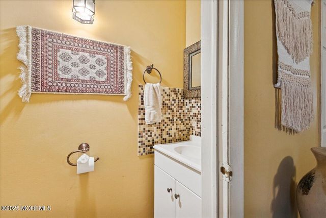 696 Anderson Road, Jackson, NJ 08527