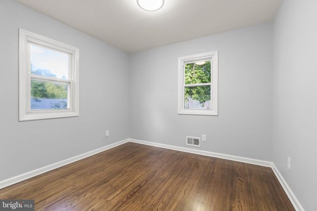 14 BONG TER, Mount Holly, NJ 08060