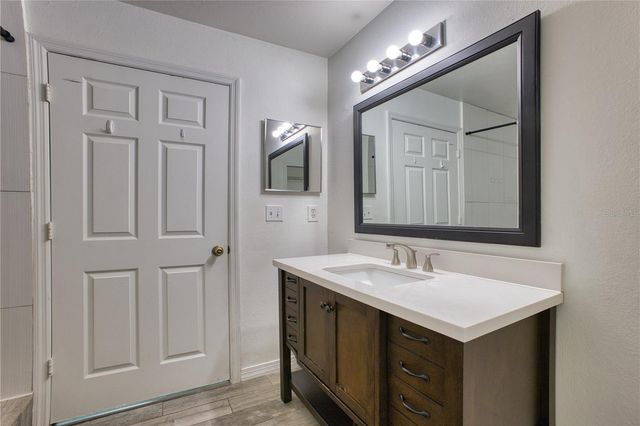3433 SOHO STREET 202, Orlando, FL 32835