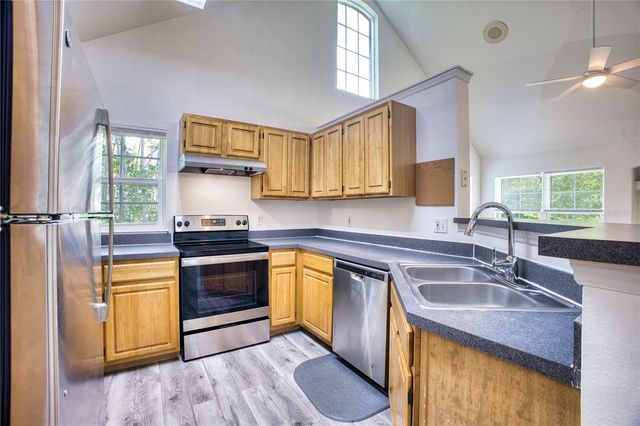 3433 SOHO STREET 202, Orlando, FL 32835